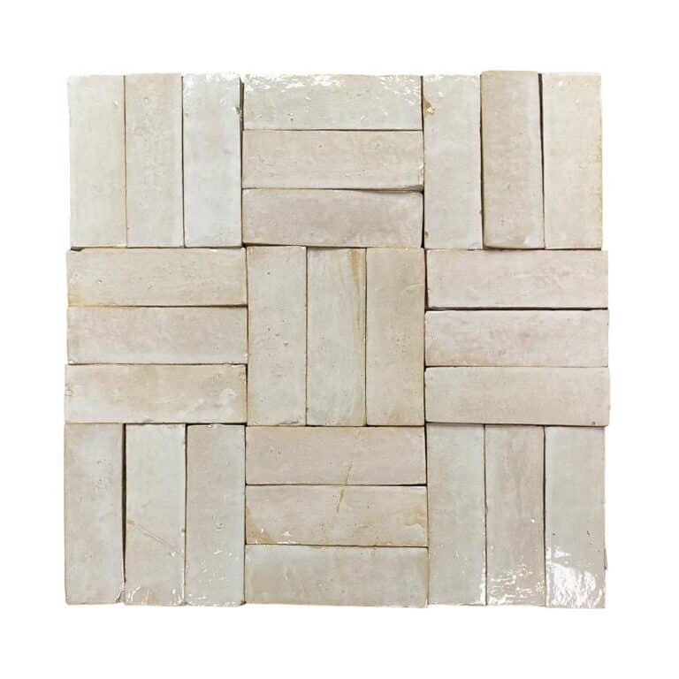 Bejmat tegels off white in 3-om-3 patroon
