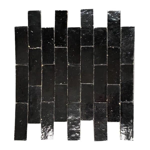 Bejmat tegels zwart in half steens patroon